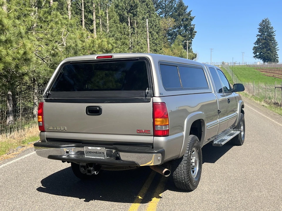 2002 GMC Sierra Heavy Duty 2nd Gen - Image 26 of 31