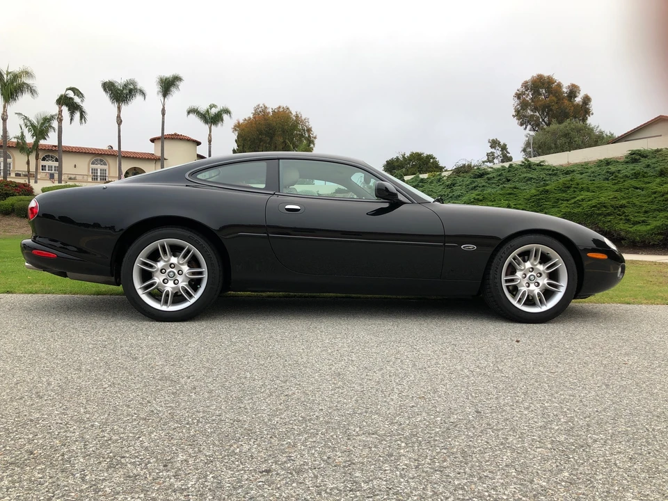 2002 Jaguar X100 XK8 - Image 11 of 31
