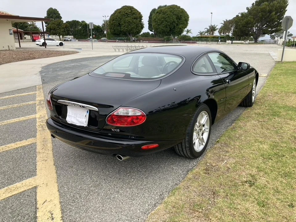 2002 Jaguar X100 XK8 - Image 10 of 31
