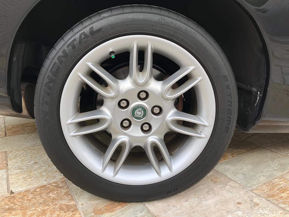 2002 Jaguar X100 XK8 - Image 27 of 31