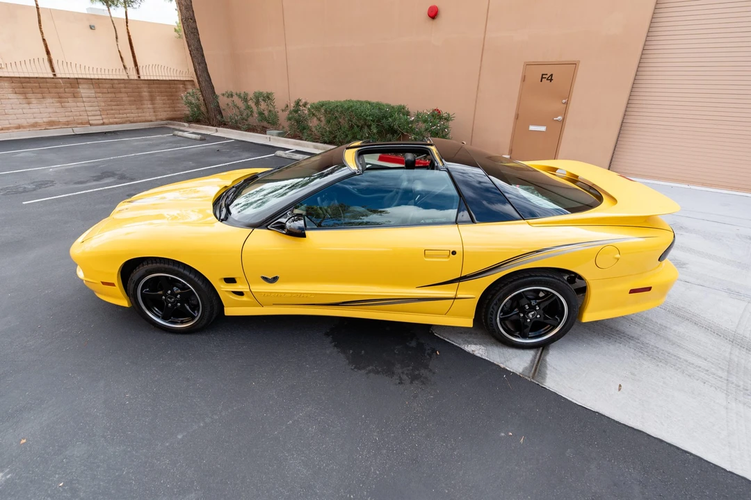 2002 Pontiac Firebird Trans Am 4th Gen - Image 15 of 31