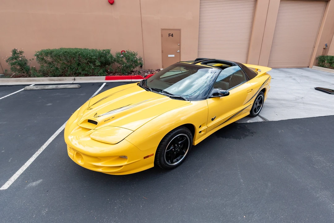 2002 Pontiac Firebird Trans Am 4th Gen - Image 2 of 31