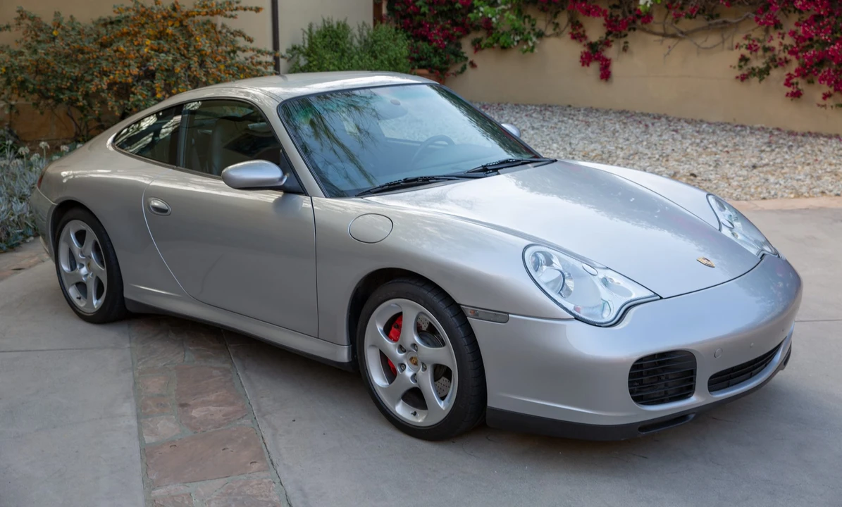 2002 Porsche 996 Carrera 4S - Image 13 of 31