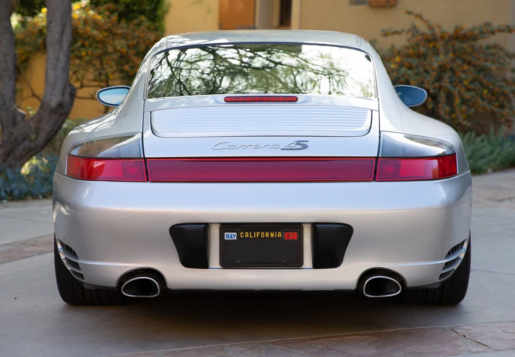 2002 Porsche 996 Carrera 4S - Image 10 of 31