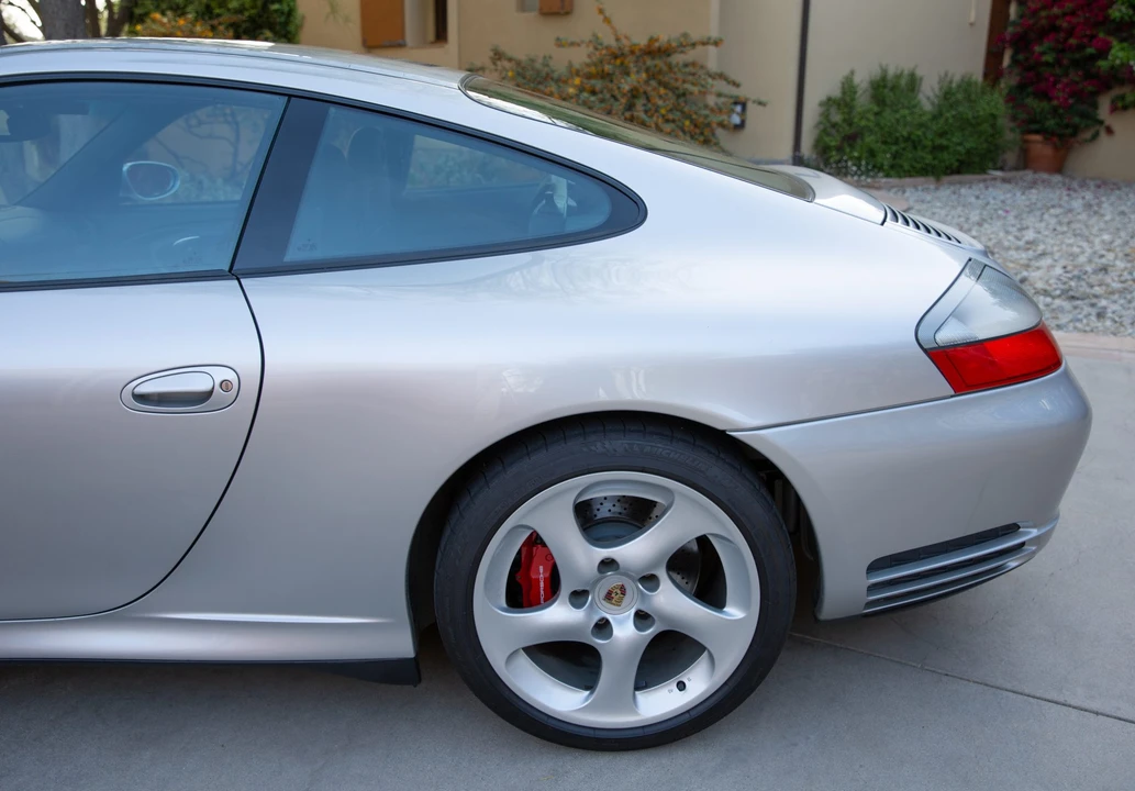2002 Porsche 996 Carrera 4S - Image 25 of 31