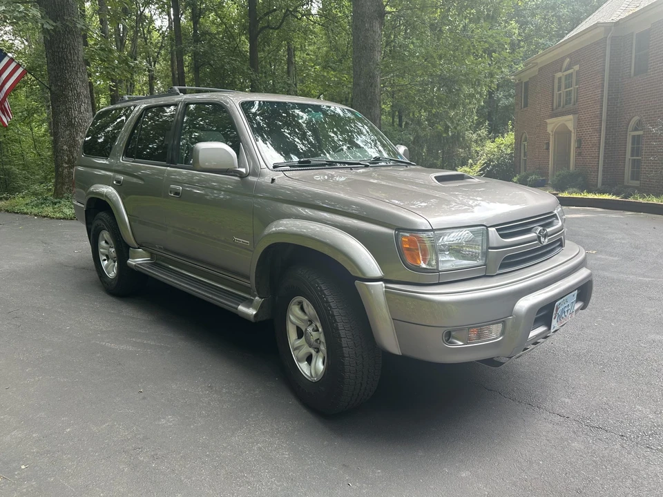 2002 Toyota 4Runner 3rd Gen - Image 10 of 31