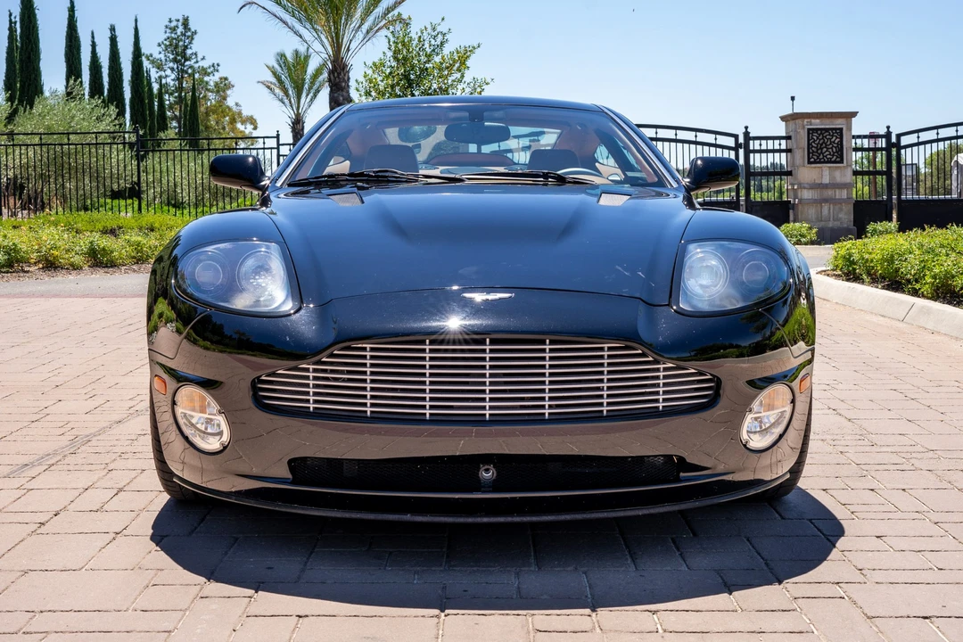 2003 Aston Martin Vanquish 1st Gen - Image 3 of 31