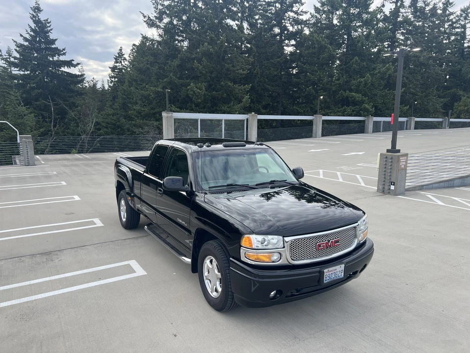 2003 GMC Sierra 2nd Gen - Image 11 of 31