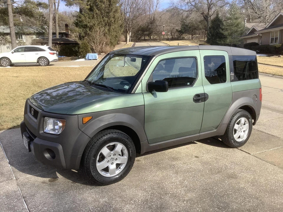 2003 Honda Element - Image 10 of 31