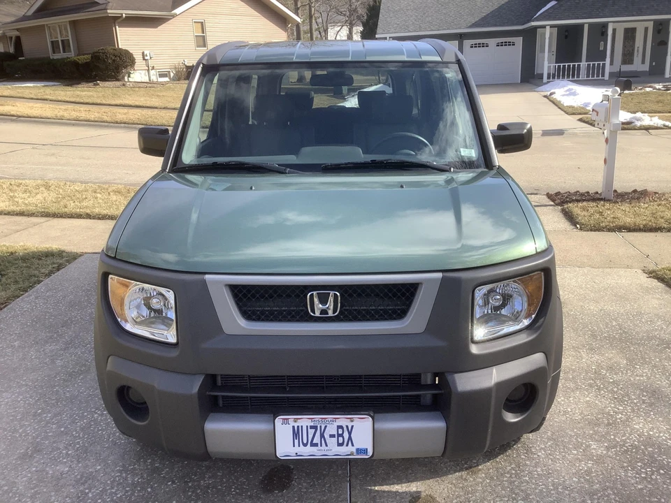 2003 Honda Element - Image 2 of 31