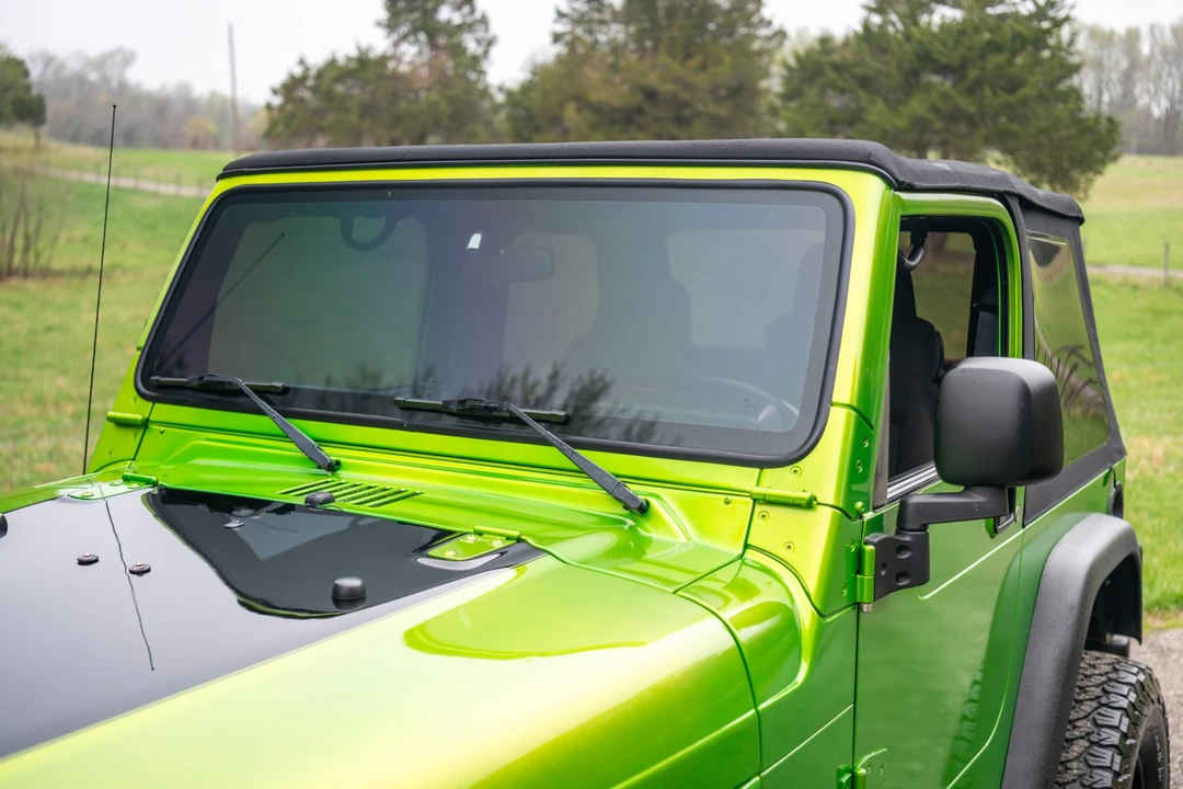 2003 Jeep TJ Wrangler - Image 26 of 31