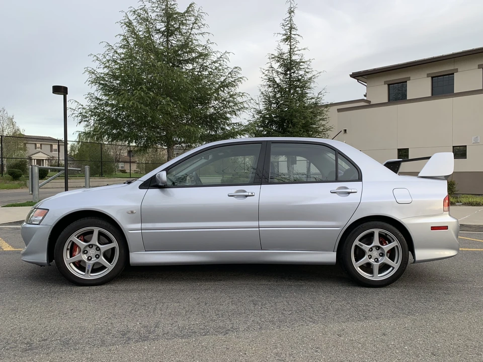 2003 Mitsubishi Lancer Evolution VIII 7th Gen - Image 2 of 31