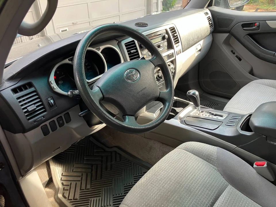 2004 Toyota 4Runner 4th Gen - Image 6 of 9