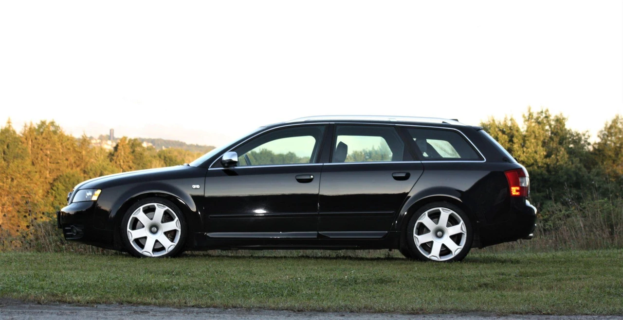 2004 Audi B6 S4 - Image 4 of 31