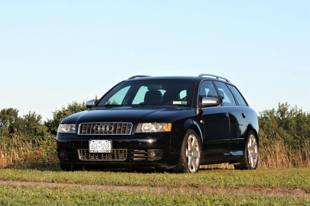 2004 Audi B6 S4 - Image 2 of 31
