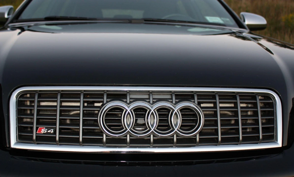 2004 Audi B6 S4 - Image 16 of 31