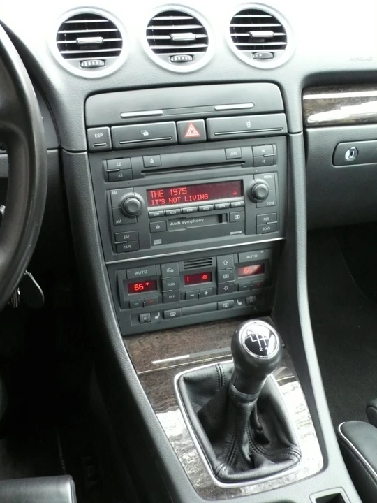 2004 Audi B6 S4 - Image 30 of 31