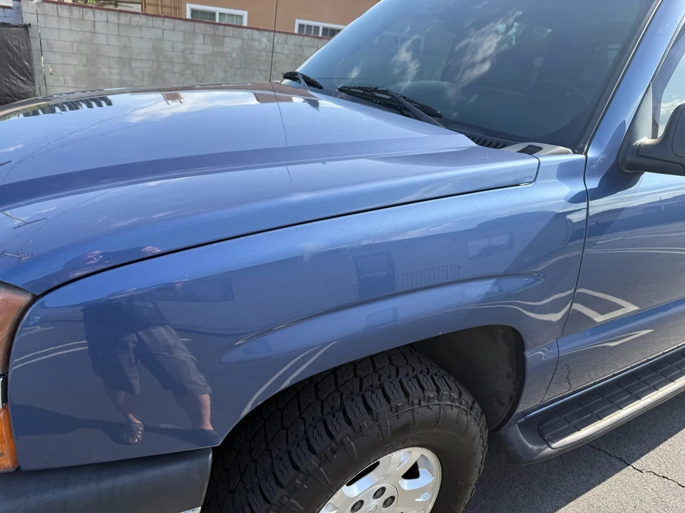 2004 Chevrolet Avalanche - Image 12 of 31