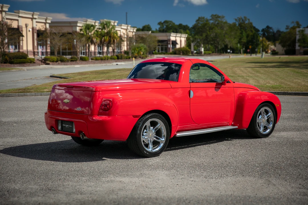 2004 Chevrolet SSR - Image 31 of 31
