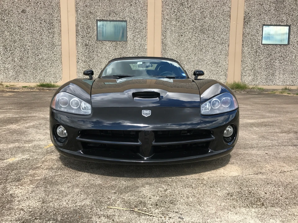 2004 Dodge Viper 3rd Gen - Image 14 of 31