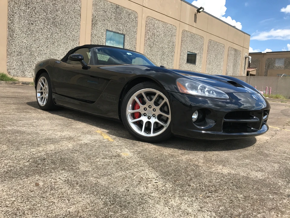 2004 Dodge Viper 3rd Gen - Image 9 of 31