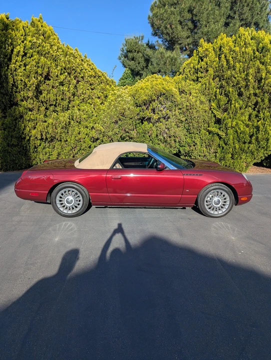 2004 Ford Thunderbird 11th Gen - Image 17 of 31