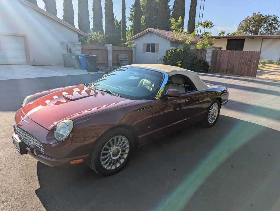 2004 Ford Thunderbird 11th Gen - Image 4 of 31