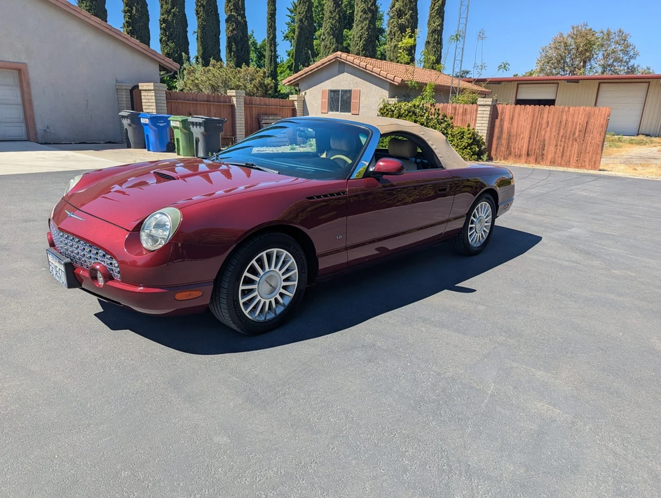 2004 Ford Thunderbird 11th Gen - Image 3 of 31