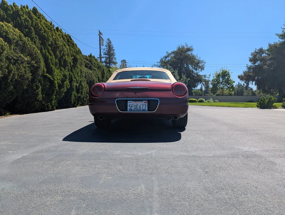 2004 Ford Thunderbird 11th Gen - Image 11 of 31