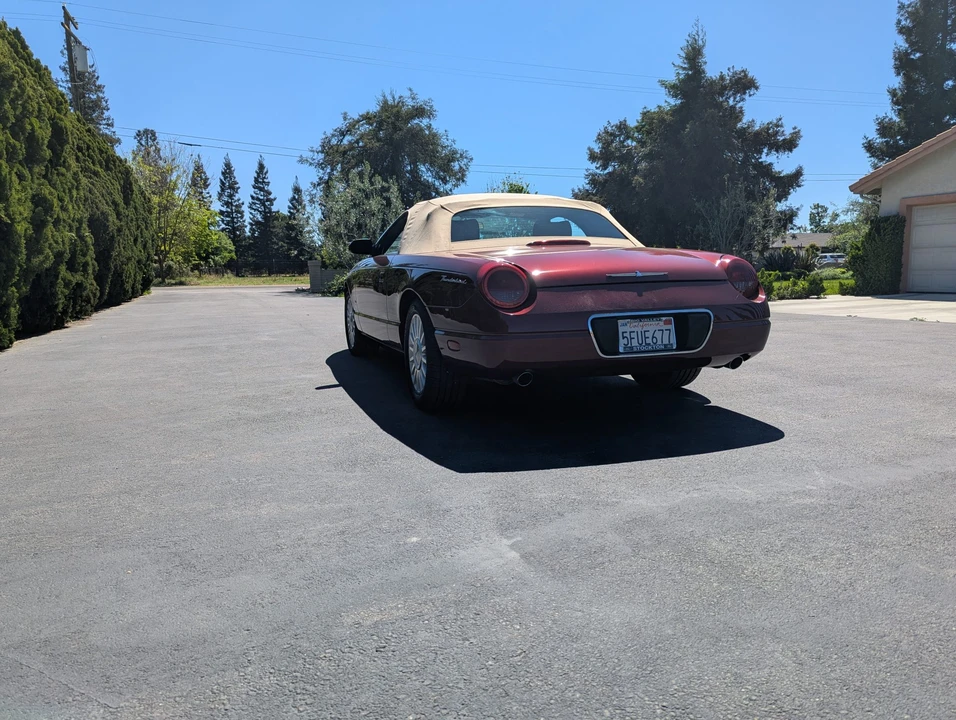 2004 Ford Thunderbird 11th Gen - Image 10 of 31
