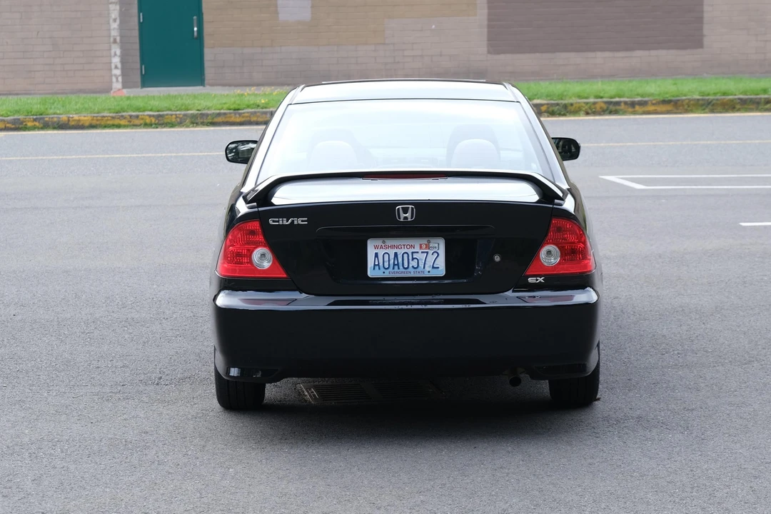 2004 Honda Civic 7th Gen - Image 16 of 31