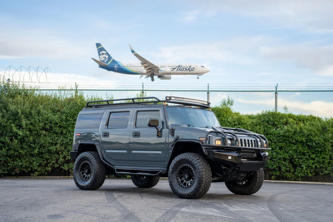 2004 Hummer Hummer H2 - Image 2 of 31