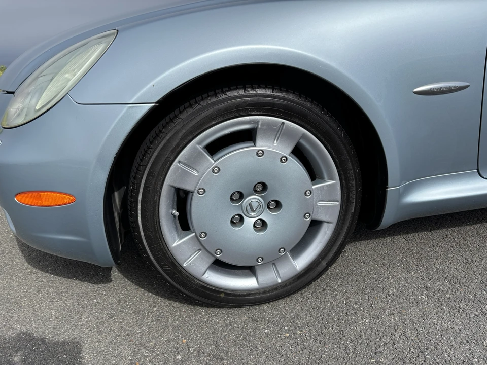 2004 Lexus SC430 - Image 19 of 31