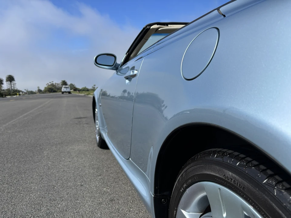 2004 Lexus SC430 - Image 21 of 31