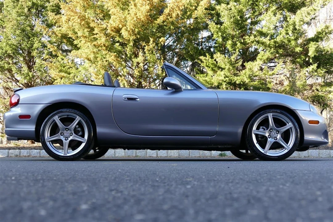 2004 Mazda NB Mazdaspeed MX-5 Miata - Image 8 of 31