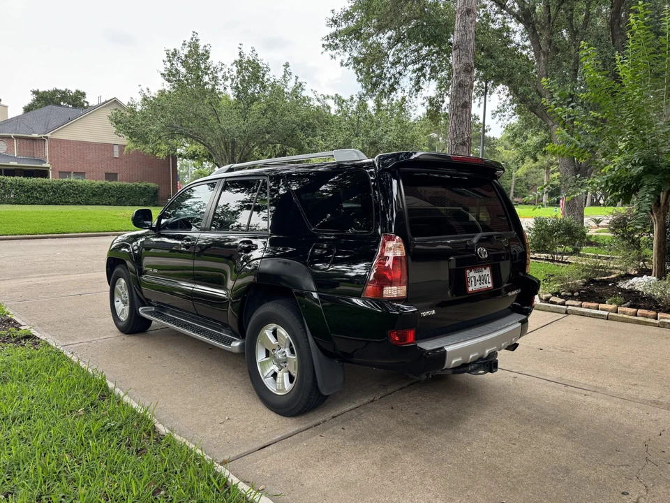 2004 Toyota 4Runner 4th Gen - Image 4 of 31
