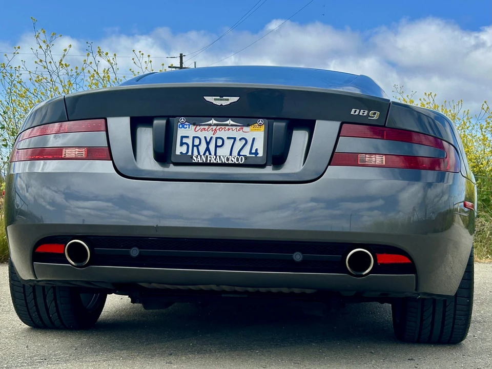 2005 Aston Martin DB9 - Image 14 of 31