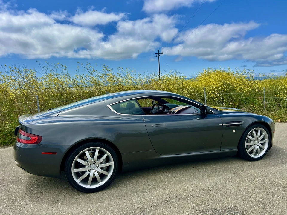 2005 Aston Martin DB9 - Image 11 of 31