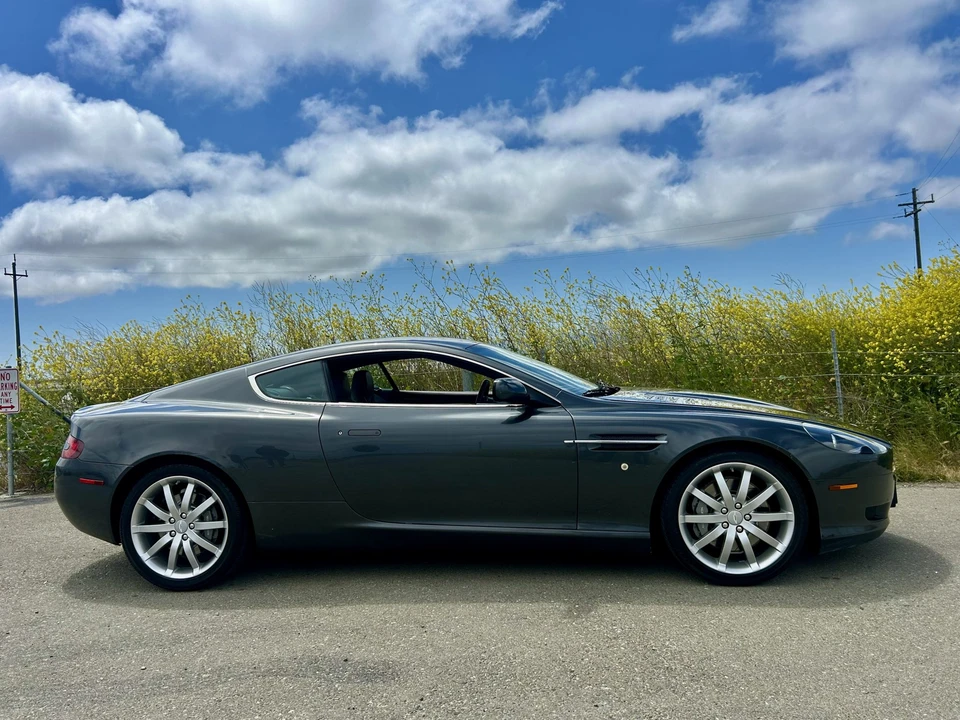 2005 Aston Martin DB9 - Image 9 of 31