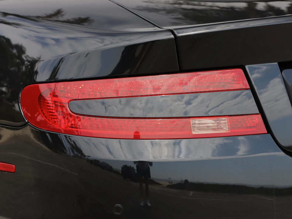 2005 Aston Martin DB9 - Image 29 of 31