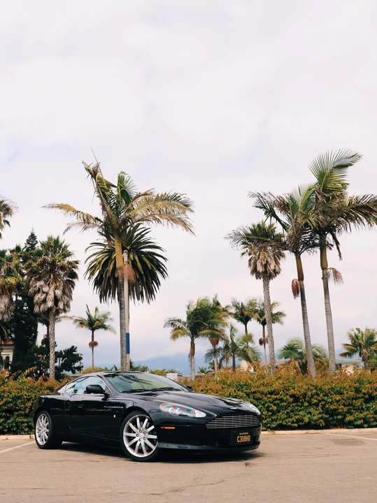 2005 Aston Martin DB9 - Image 19 of 31