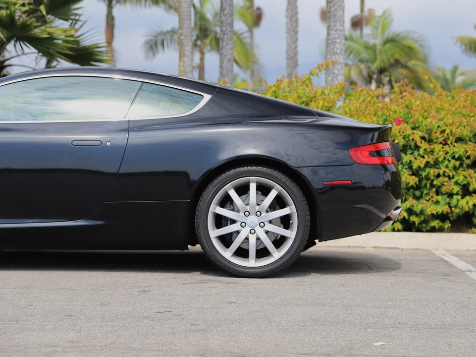 2005 Aston Martin DB9 - Image 20 of 31
