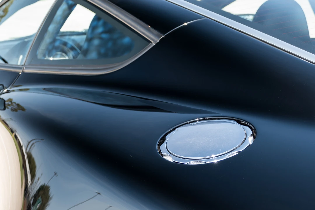 2005 Aston Martin Vanquish 1st Gen - Image 11 of 31