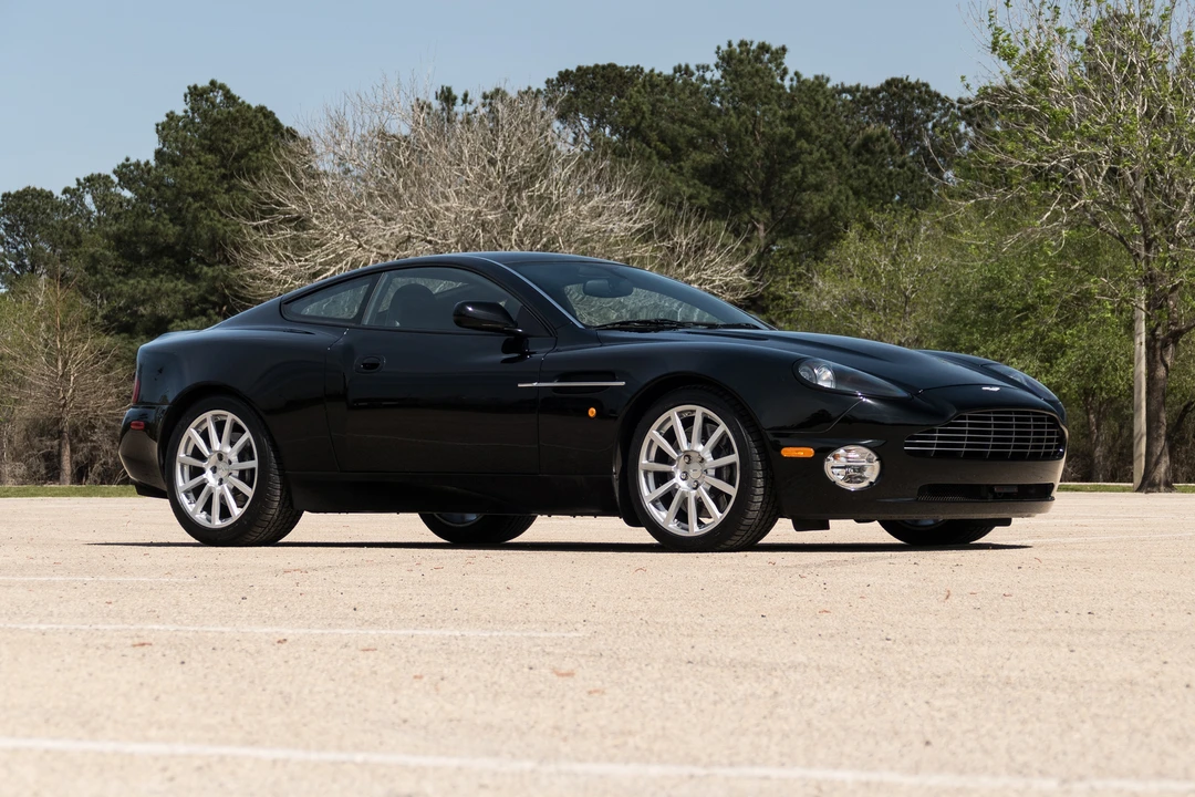2005 Aston Martin Vanquish 1st Gen - Image 8 of 31
