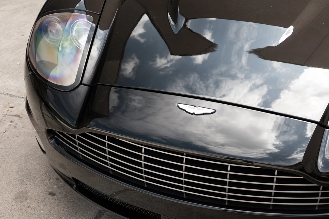 2005 Aston Martin Vanquish 1st Gen - Image 14 of 31