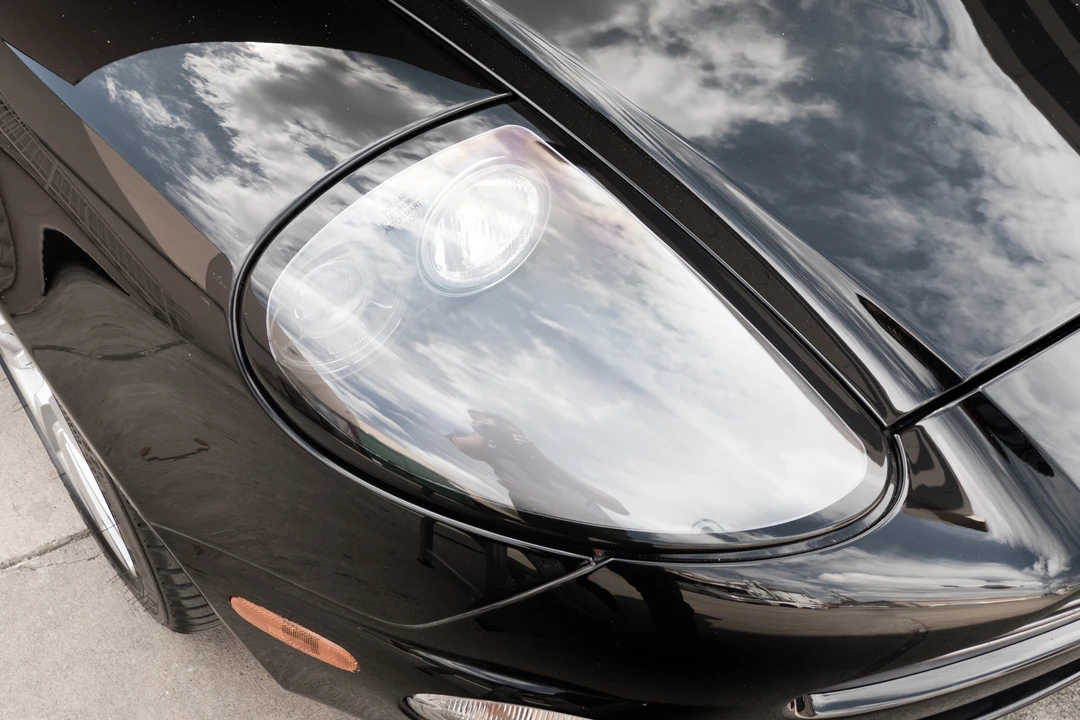 2005 Aston Martin Vanquish 1st Gen - Image 17 of 31