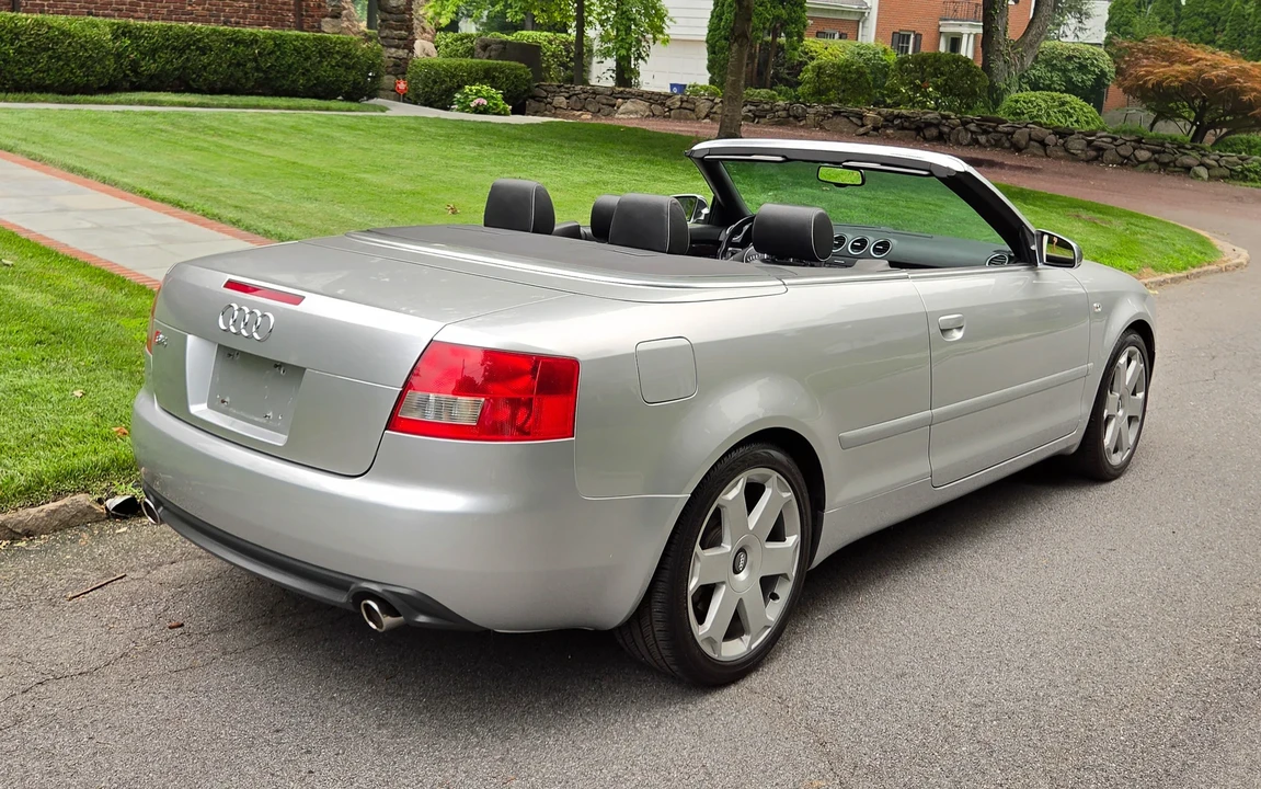 2005 Audi B6 S4 - Image 16 of 31