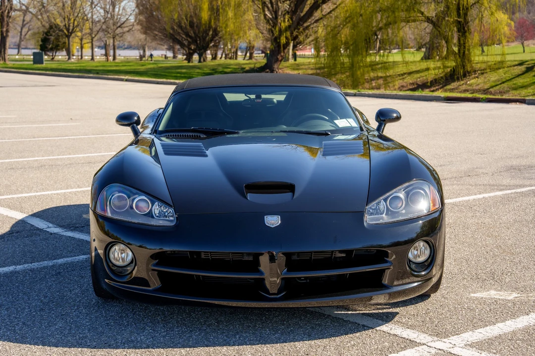 2005 Dodge Viper 3rd Gen - Image 14 of 31