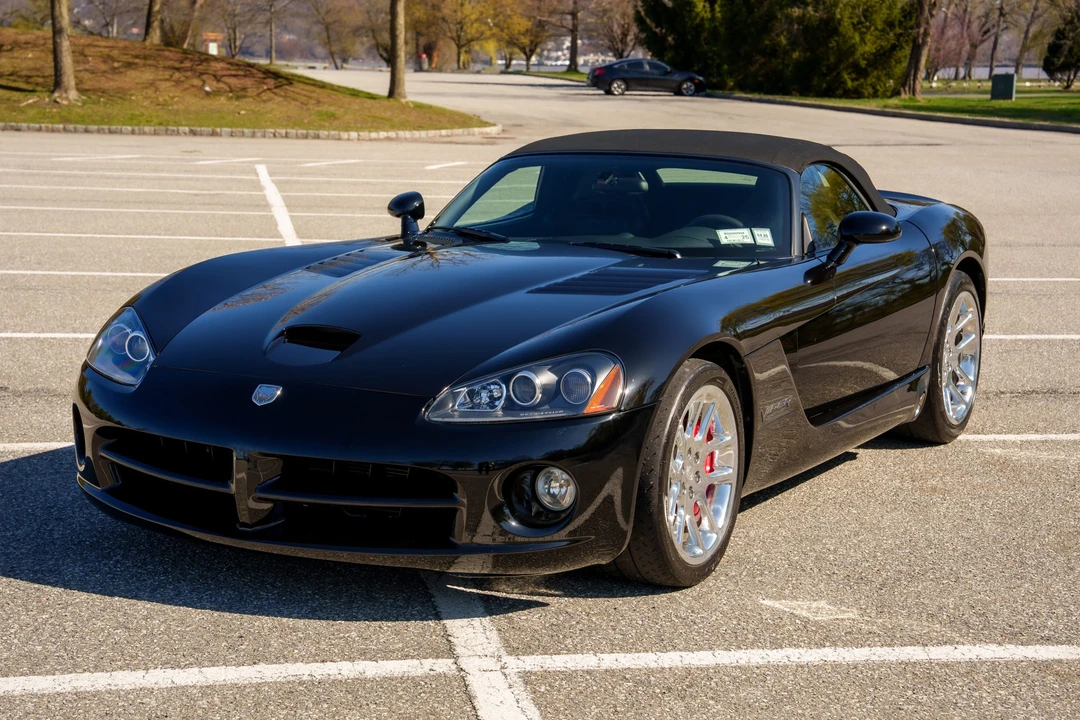 2005 Dodge Viper 3rd Gen - Image 12 of 31