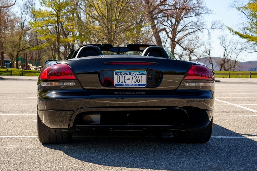 2005 Dodge Viper 3rd Gen - Image 8 of 31
